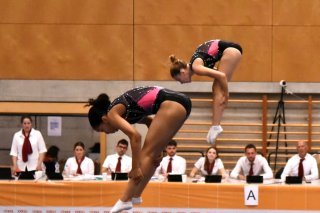 Asli Samuel (TC Haut-Léman) avec Jade Steffen de Genève